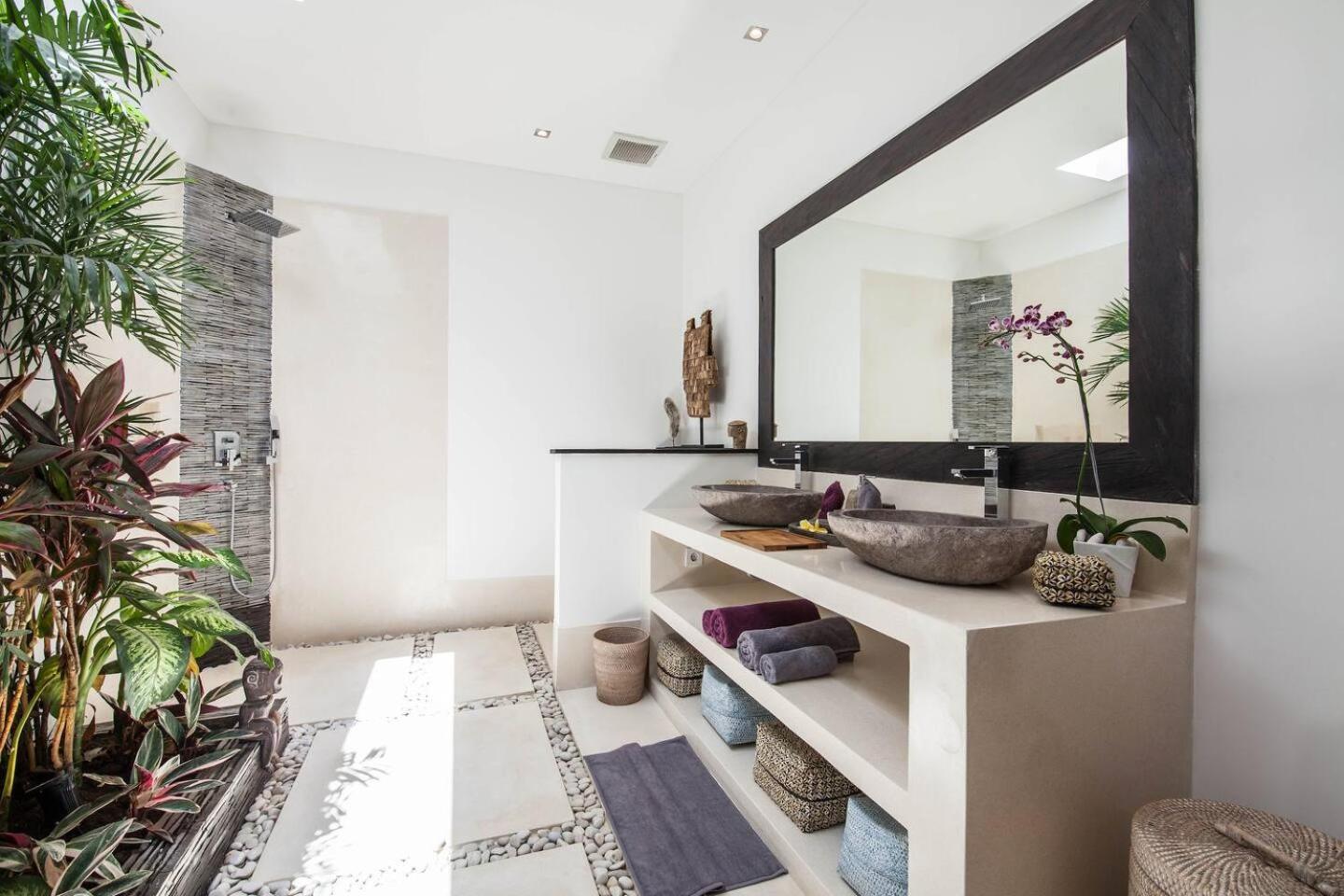 Villa Superbe 4 *